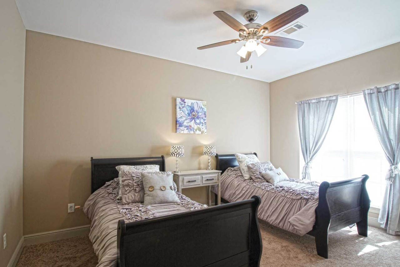 About Ainsbrook Townhomes