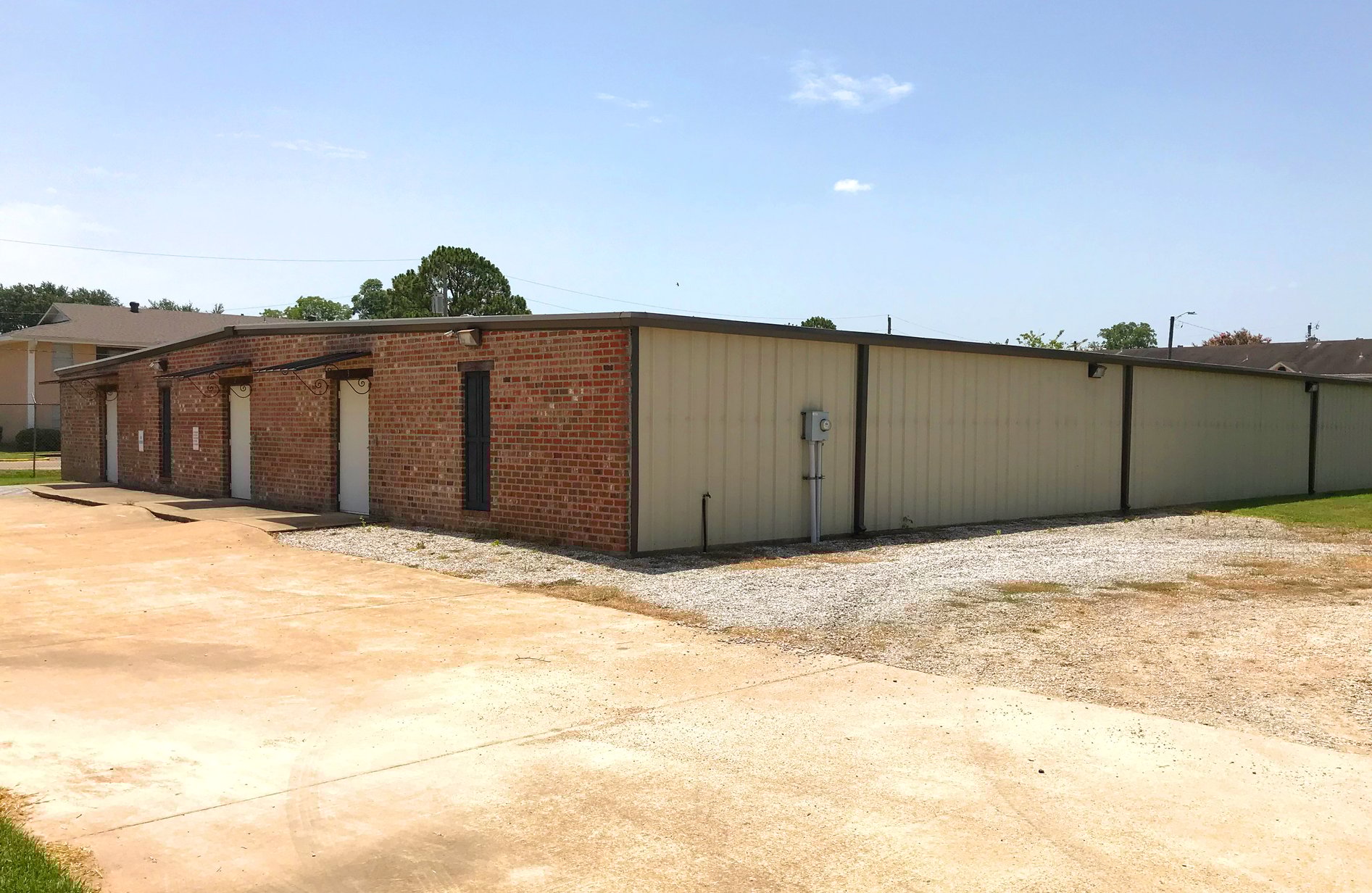 Storage Ainsbrook Townhomes