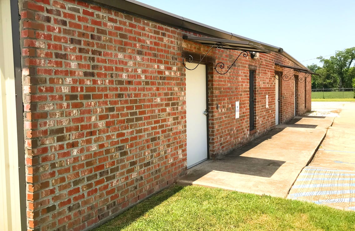 Storage Ainsbrook Townhomes